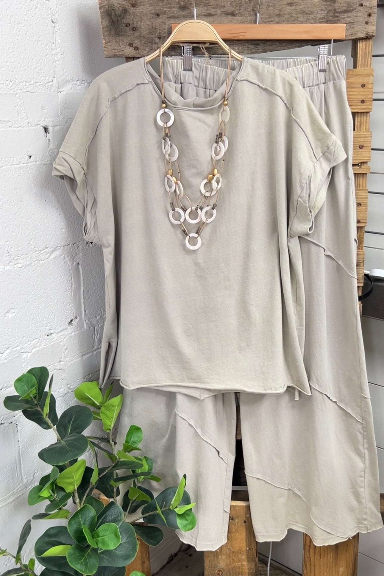 HOT SALE Rolled Tee & Spiral Layered Trousers Loose Set (Buy 2 Free Shippng)